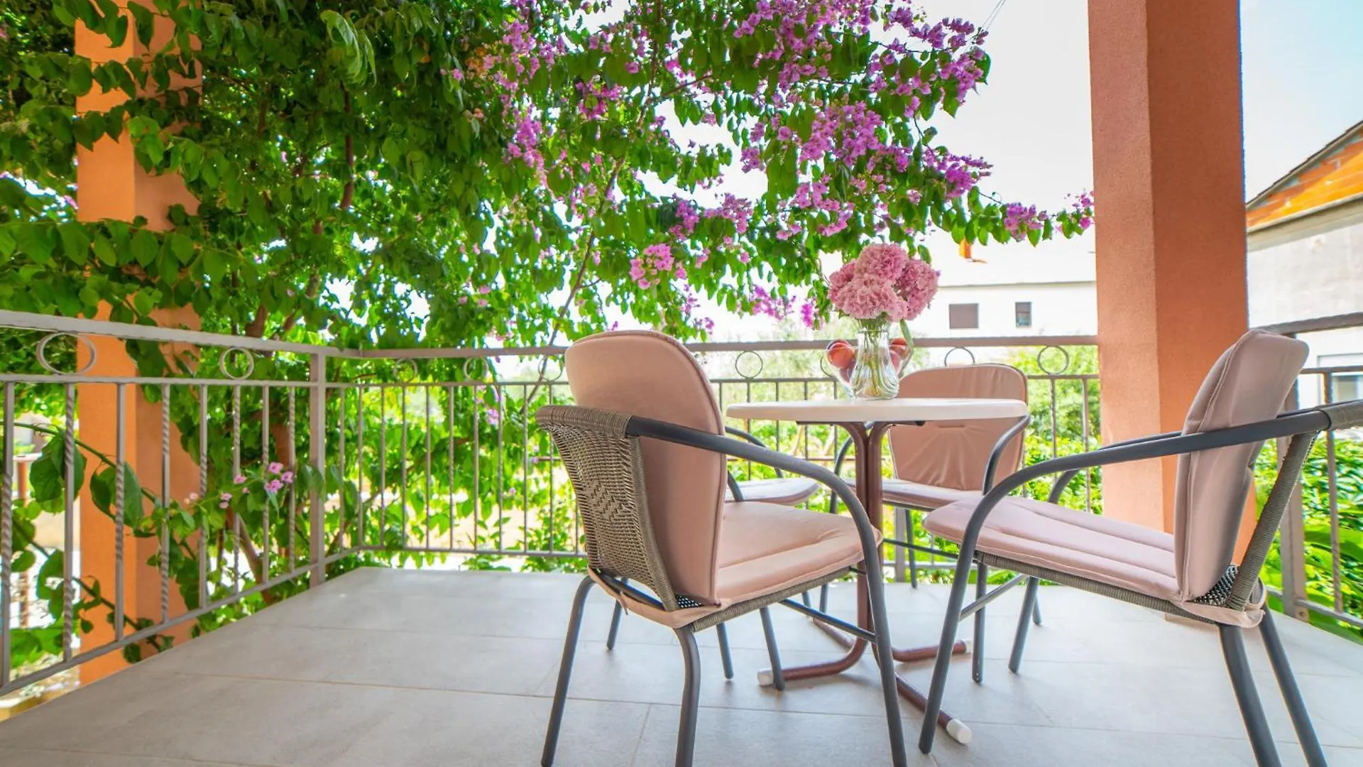 Vendégház House Of Mile Hotel Zára