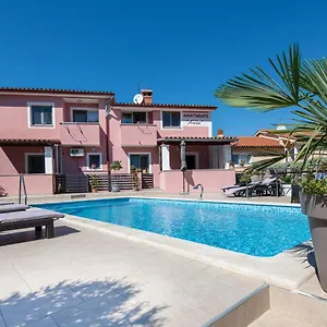 https://apartments-anita.in-istria.net